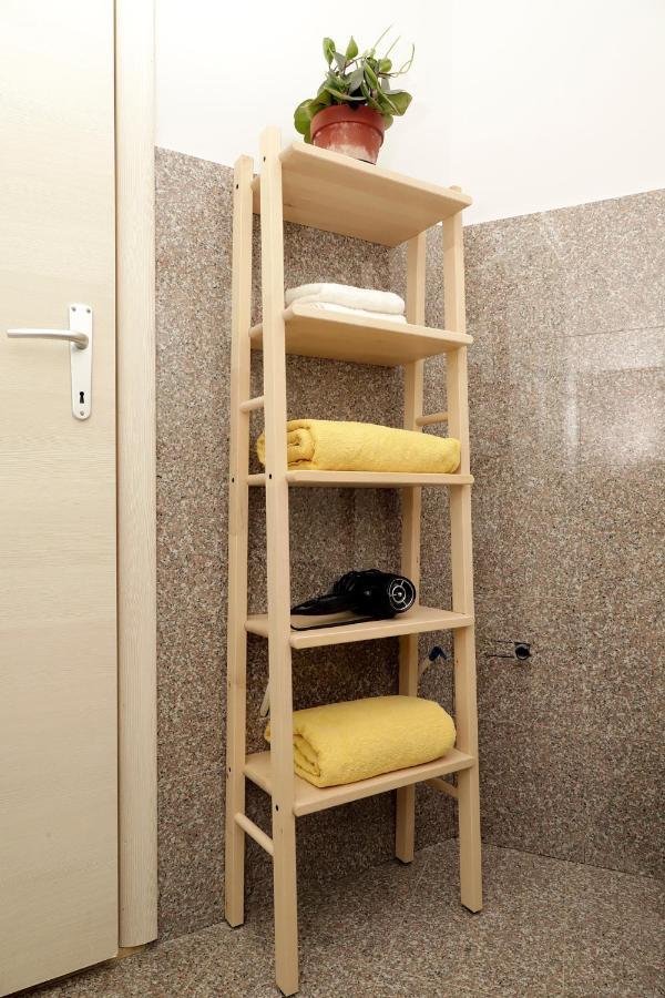 Appartement Da Lella City Centre à Trieste Extérieur photo